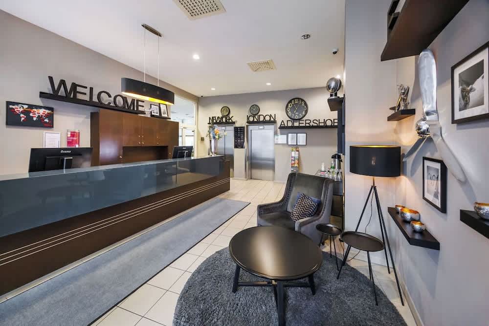 Airporthotel Berlin-Adlershof 2