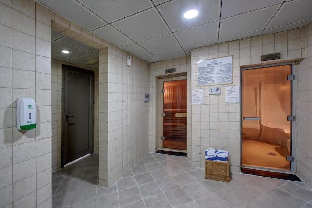 Sunday Sharjah Aparthotel formerly Royal Tulip 2