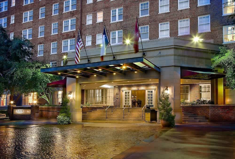 Warwick Melrose Hotel 1