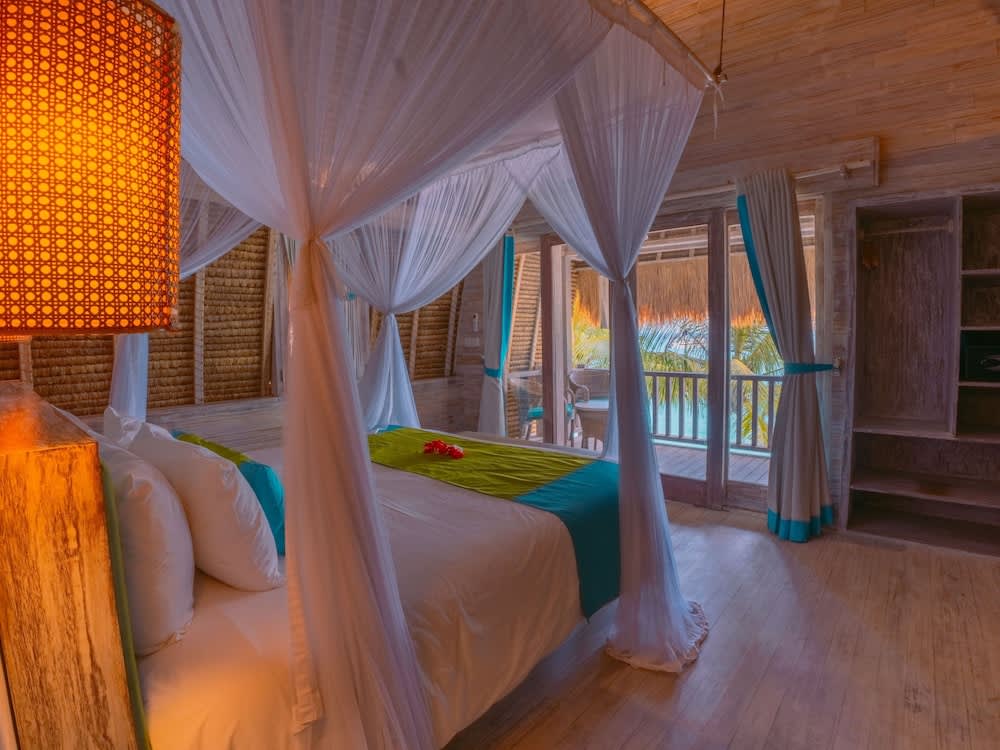 Hai Tide Beach Resort 2