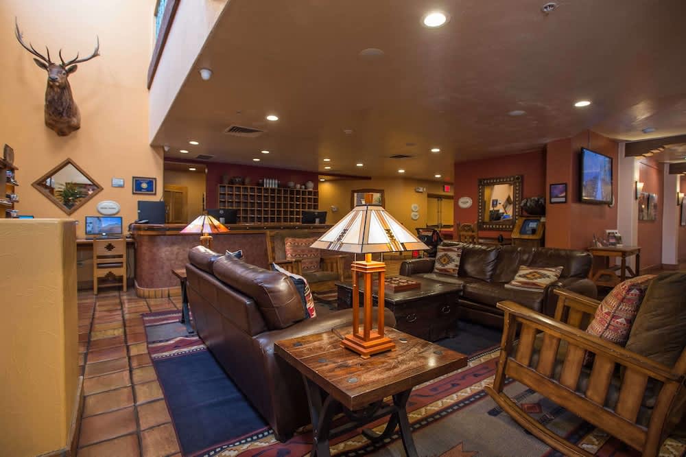 Table Mountain Inn 2