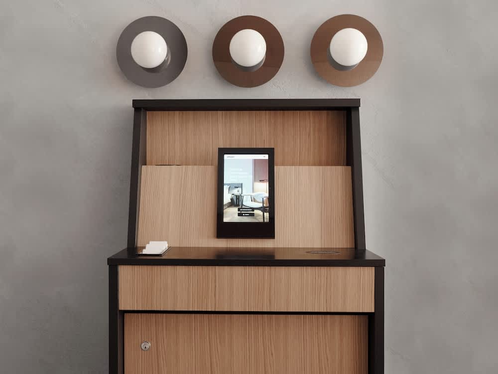 Bob W Munich Old Town 4