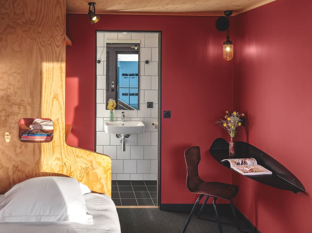 Eklo Paris Roissy CDG Airport 3