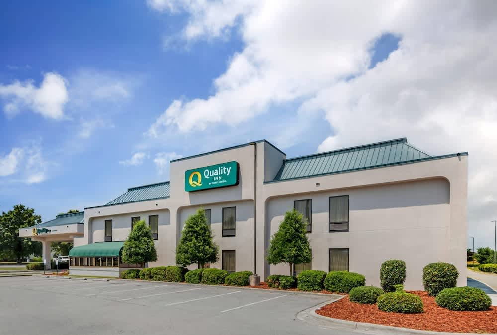 Quality Inn Lumberton North 1