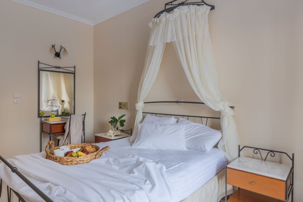 Epavlis Hotel & Spa 4