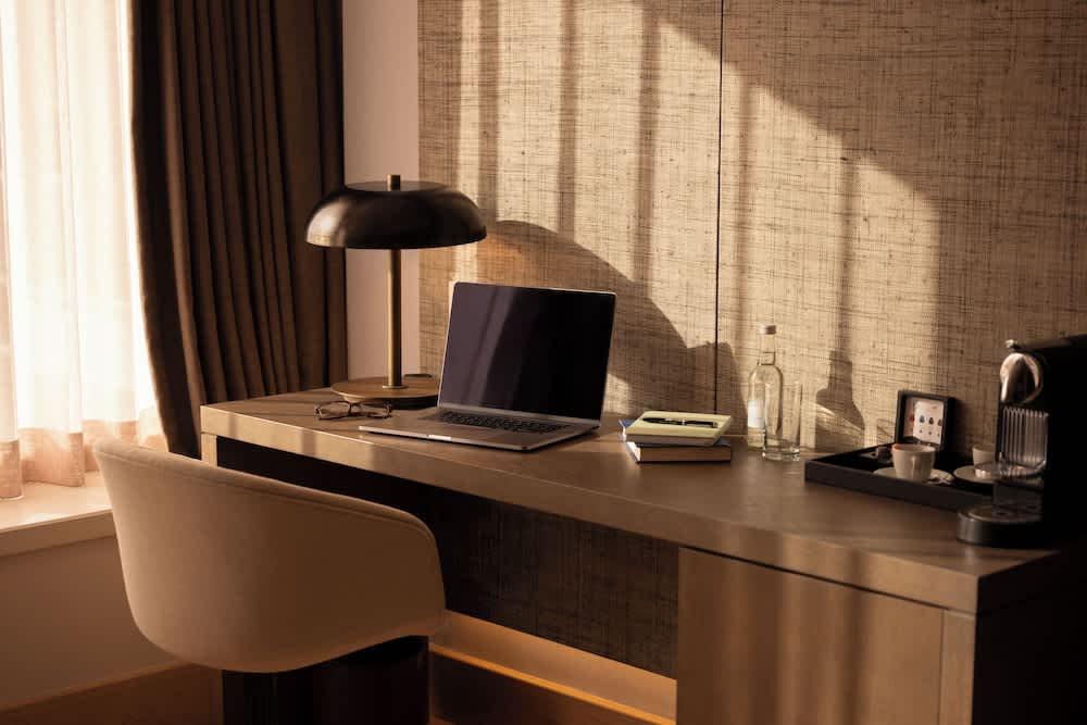 Royal Garden Hotel 5