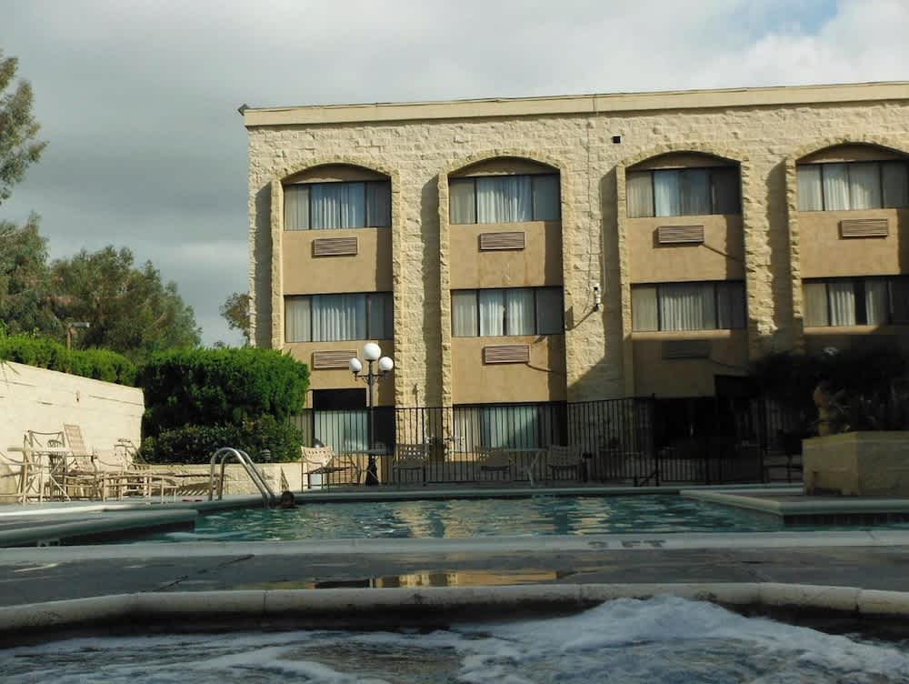 Motel 6 San Pedro, CA Port of Los Angeles 1