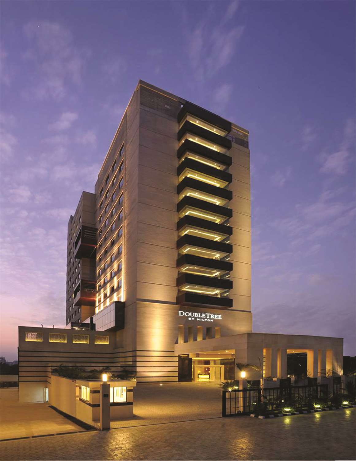 DoubleTree by Hilton Hotel Gurgaon - New Delhi NCR 1