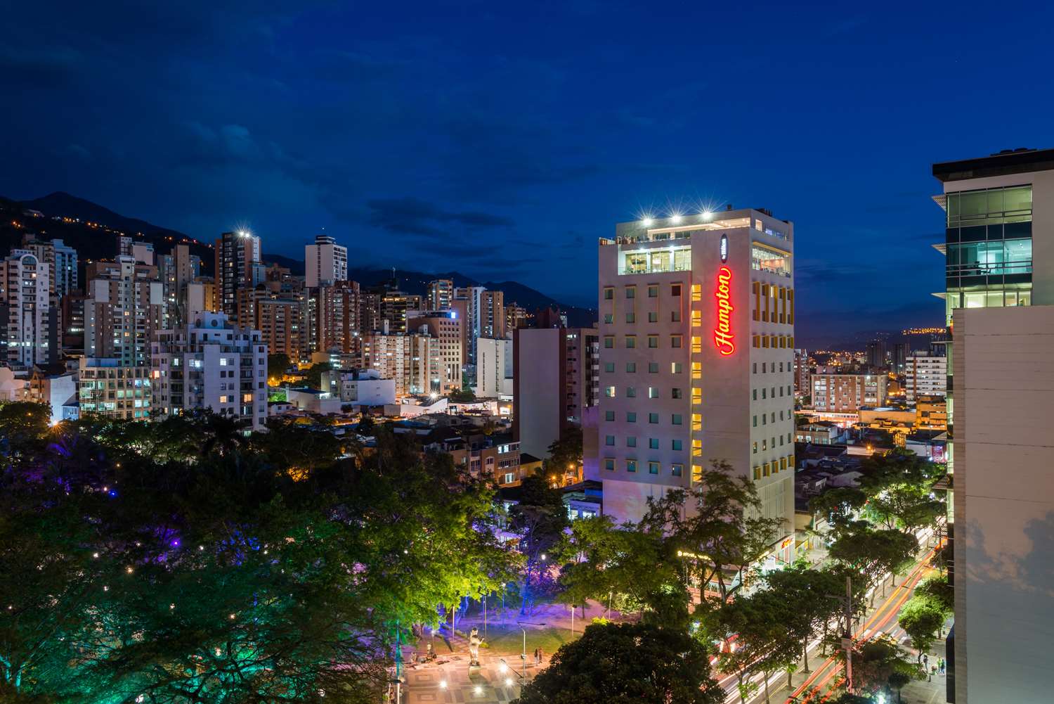 Hampton By Hilton Bucaramanga 1
