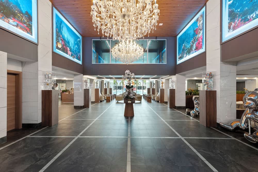 Kompose Boutique Resort at Theme Parks 1