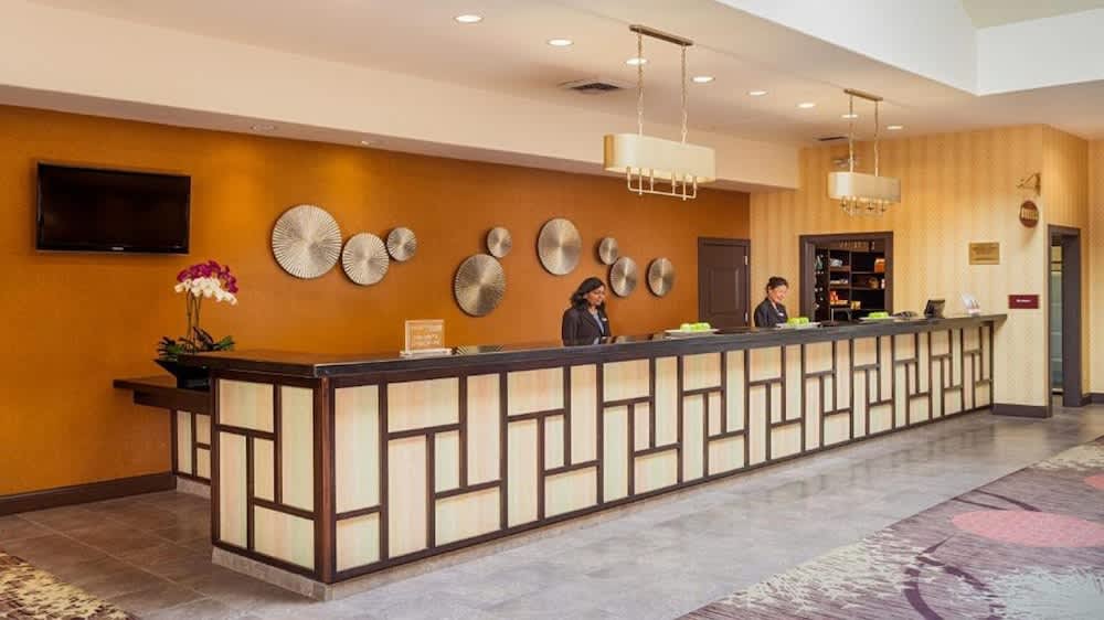 FairBridge Hotel by Concord Plaza 2