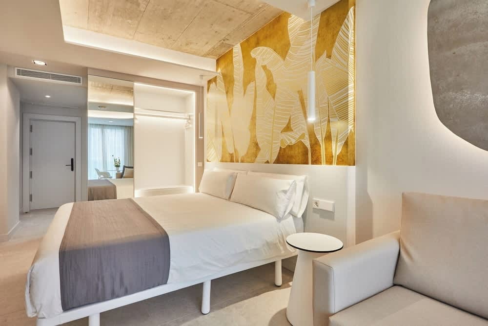 Silken Atlantis Suites 3