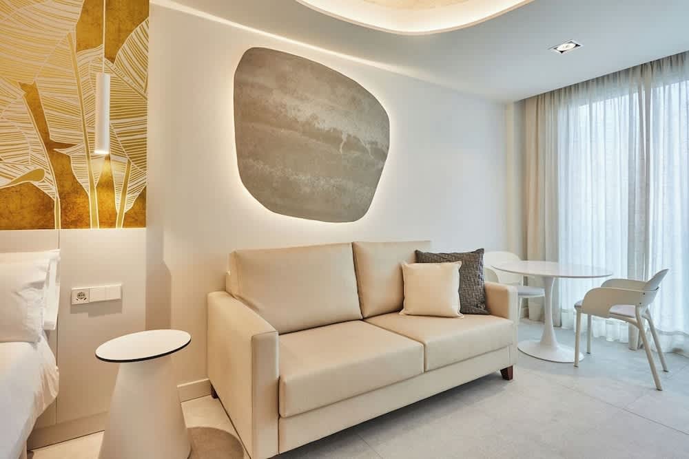 Silken Atlantis Suites 4