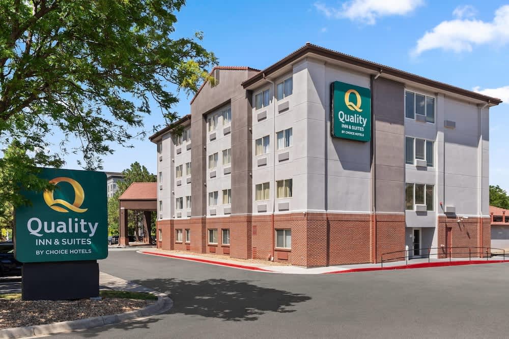 Quality Inn & Suites Denver International Airport 1