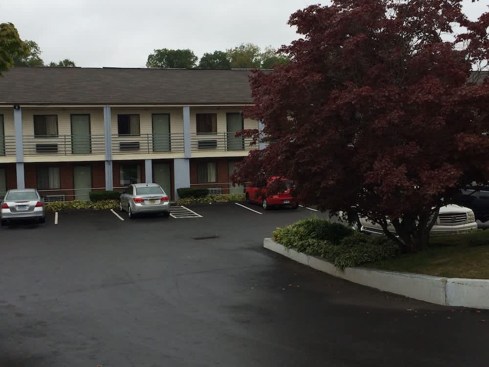 Branford Motel 1