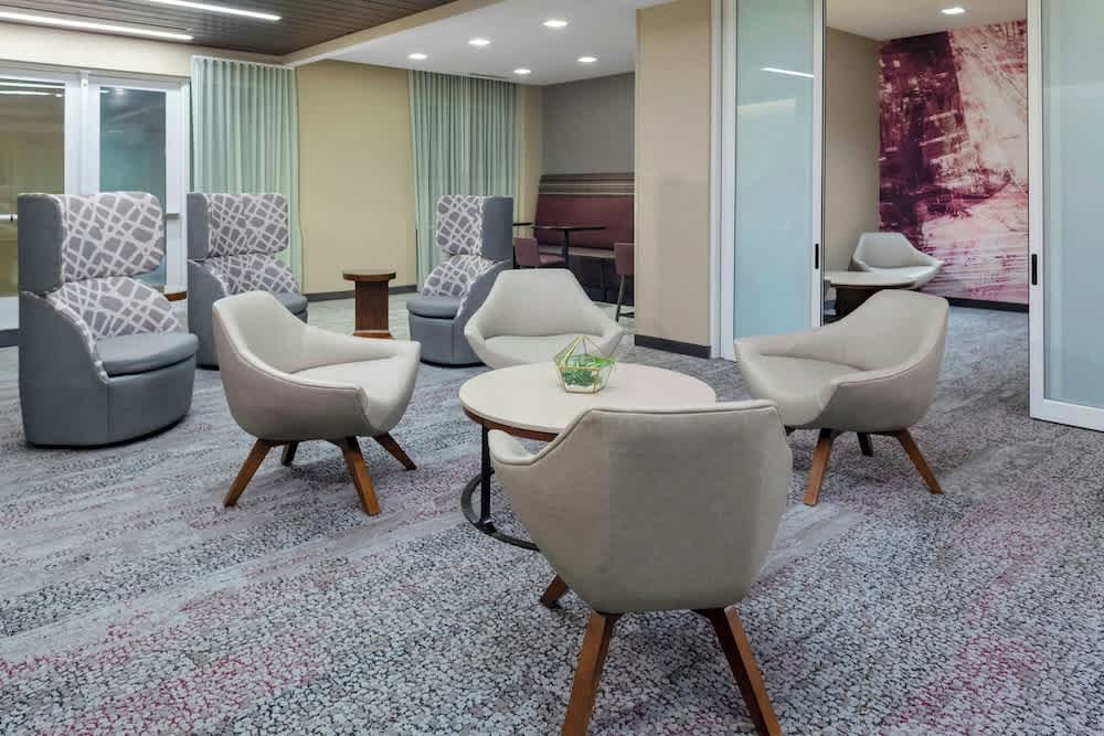 Courtyard by Marriott St. Louis West County 2