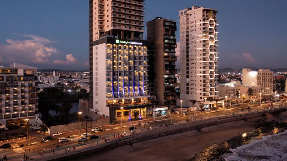 Holiday Inn Express & Suites Mazatlan by IHG 1