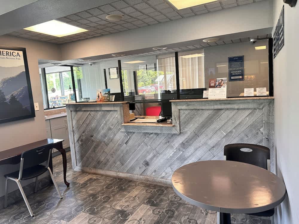 Travelodge by Wyndham Clarksville 2