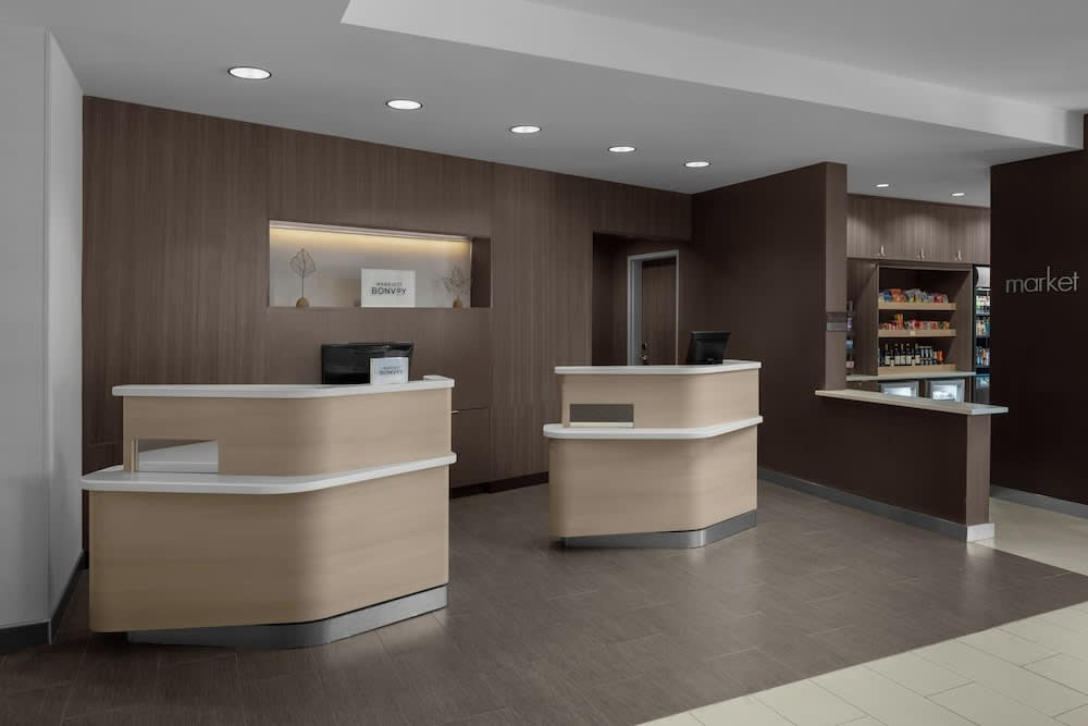 Courtyard by Marriott Orlando South/Grande Lakes Area 2