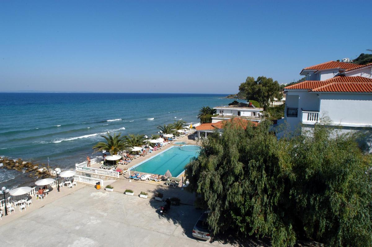 Chryssi Akti Hotel 2