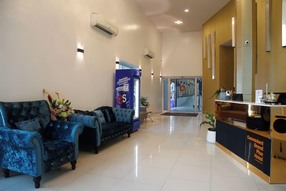 Convenient Grand Plus Hotel Suvarnabhumi 1