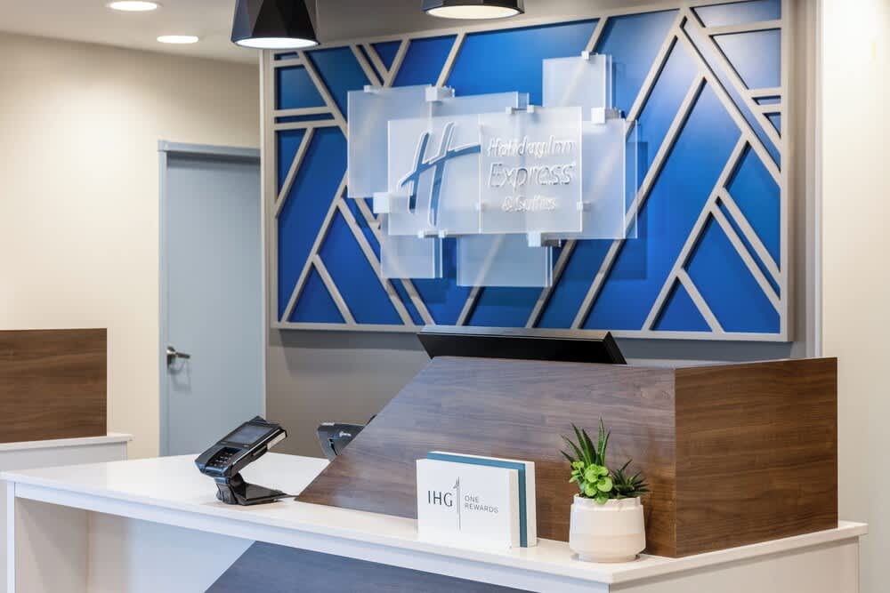 Holiday Inn Express & Suites DEWITT (SYRACUSE) by IHG 1