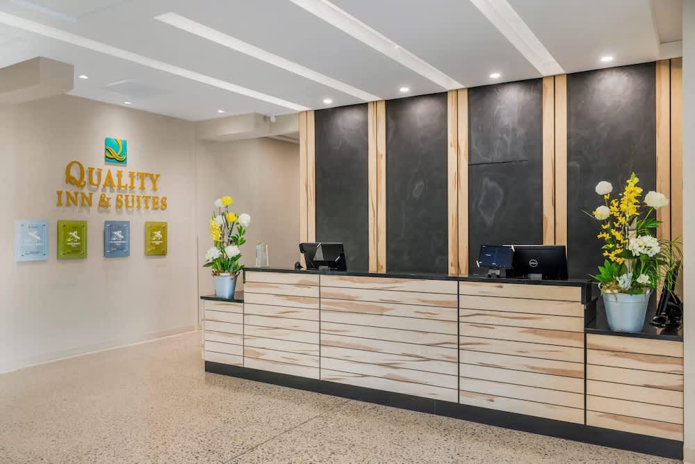 Quality Inn & Suites 2