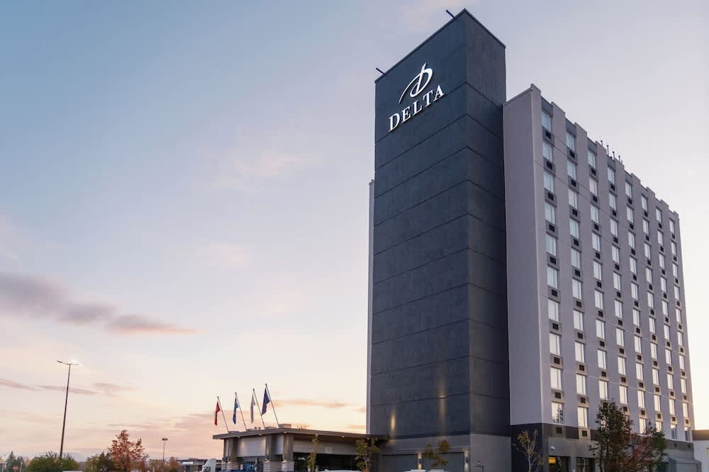 Delta Hotels by Marriott Saguenay Conference Centre 1
