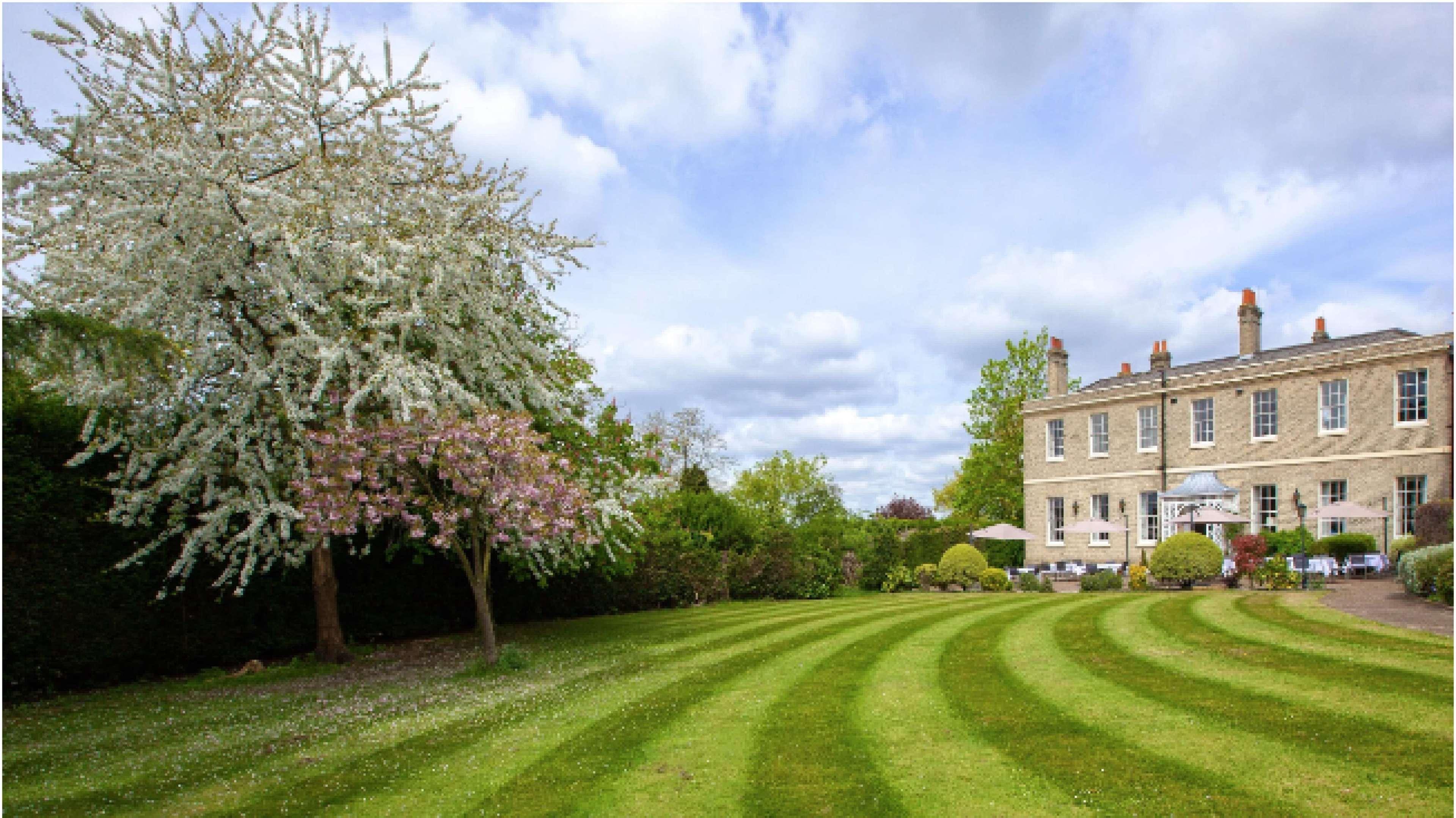 Newtown House Hotel 1