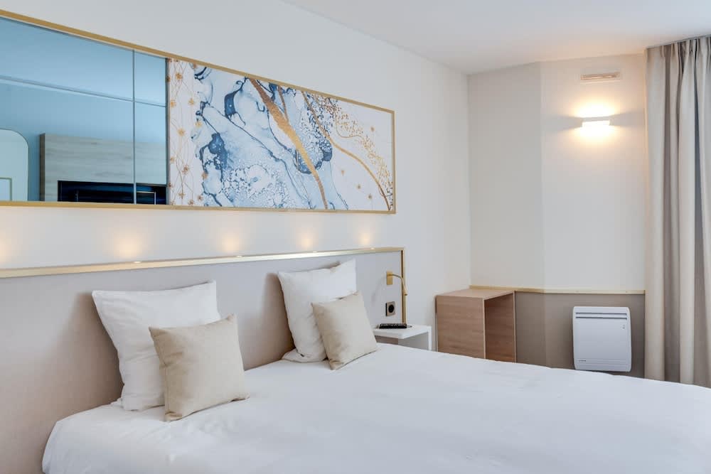 Brit Hotel Orléans St Jean de Braye - L'Antarès 1
