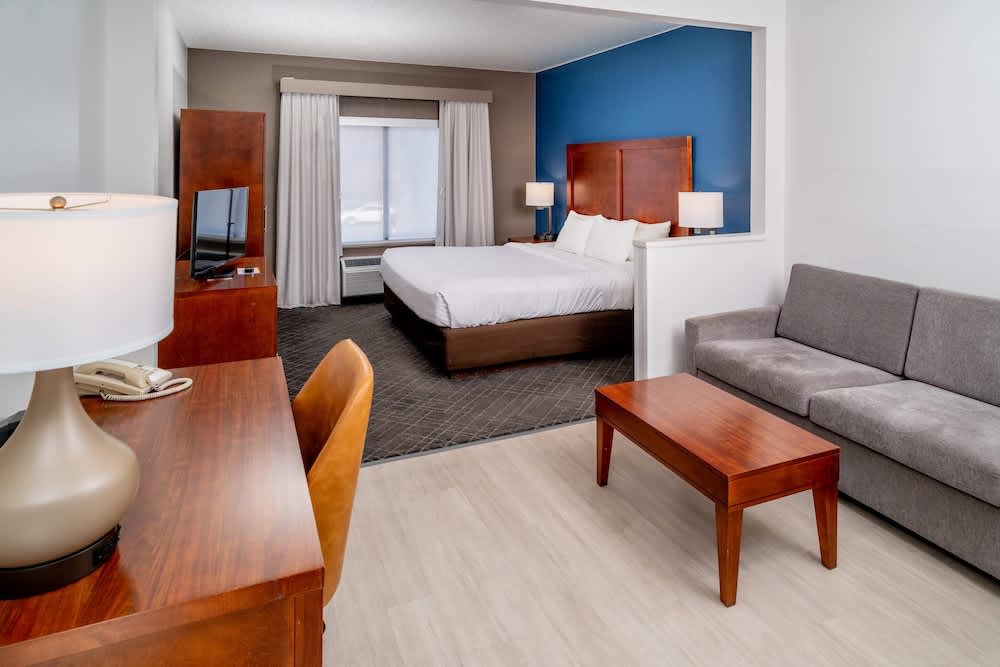 Comfort Suites Prestonsburg West 1
