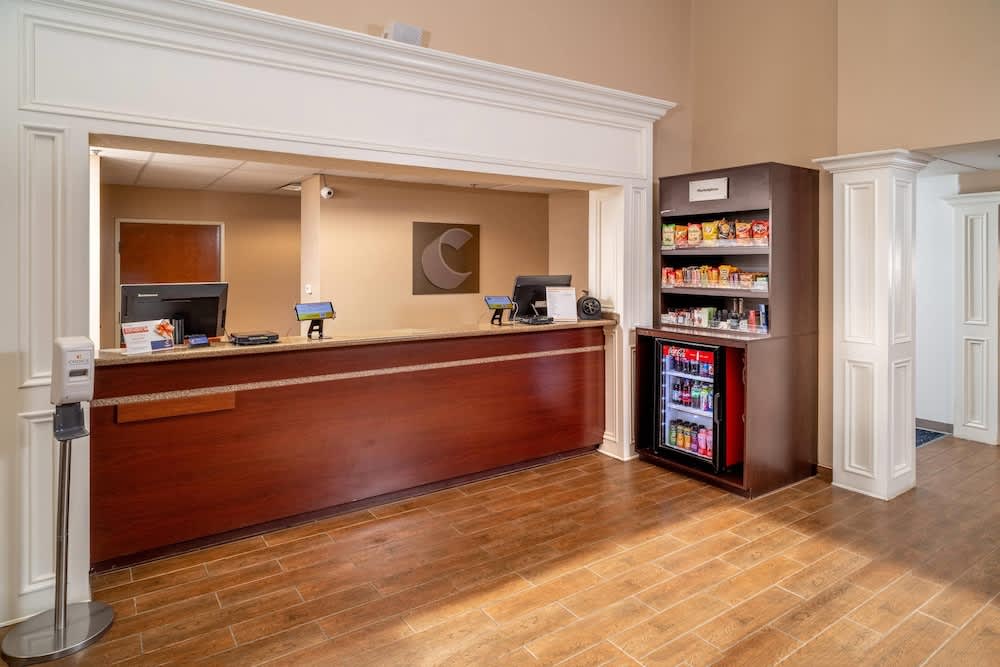 Comfort Suites Prestonsburg West 2