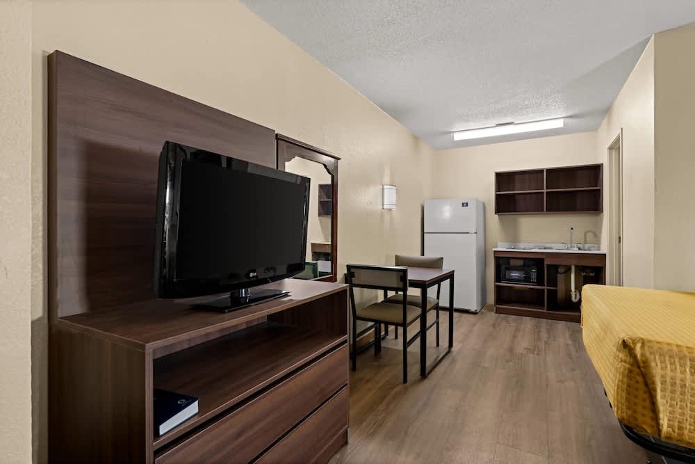 Suburban Studios Winston-Salem near Hanes Mall 1