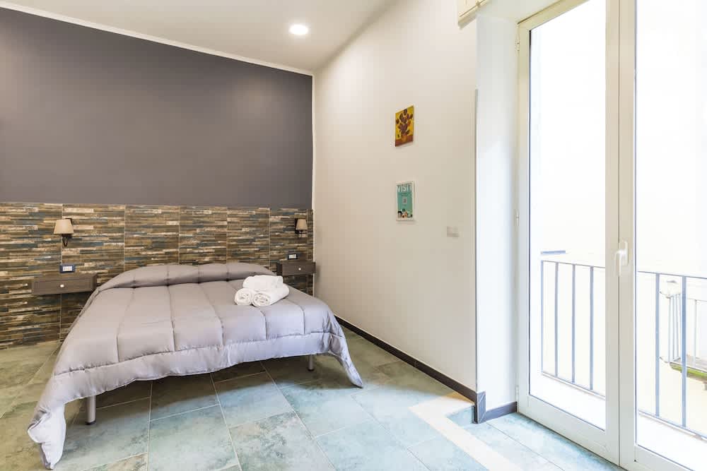 Gelso Complex Studios and Flat by Napoliapartments 2
