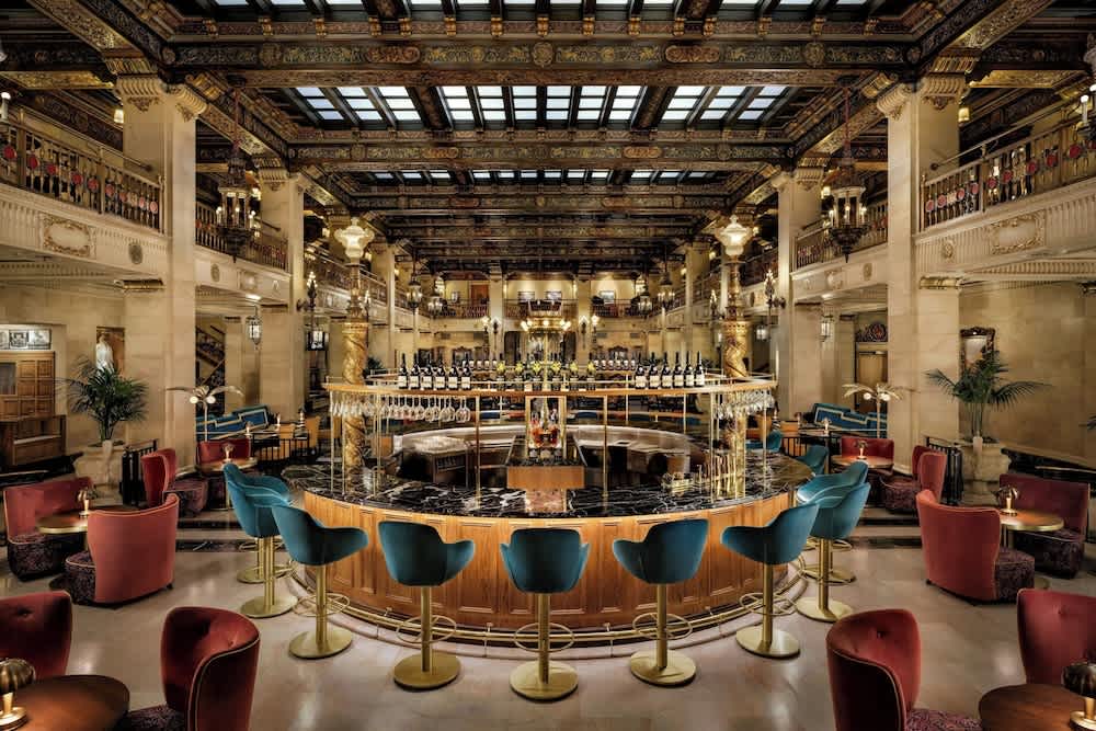 The Louie, A Davenport Hotel, Autograph Collection 2