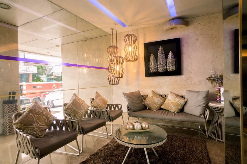 Goldberry Suites & Hotel Mactan 2