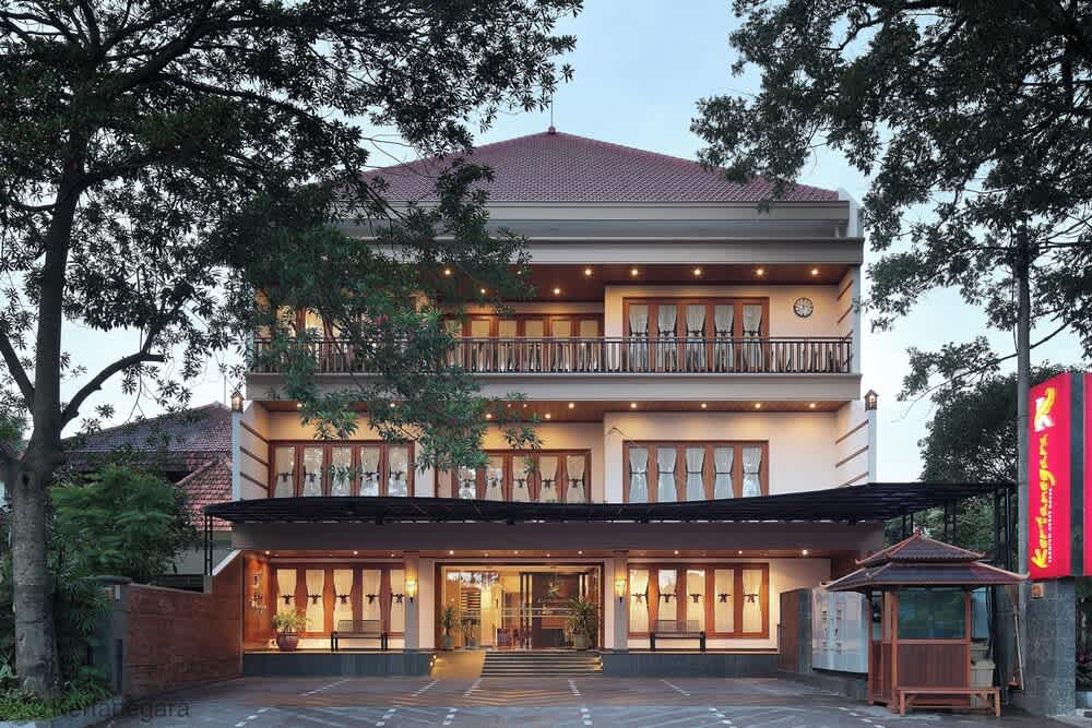 Kertanegara Premium Guest House 1