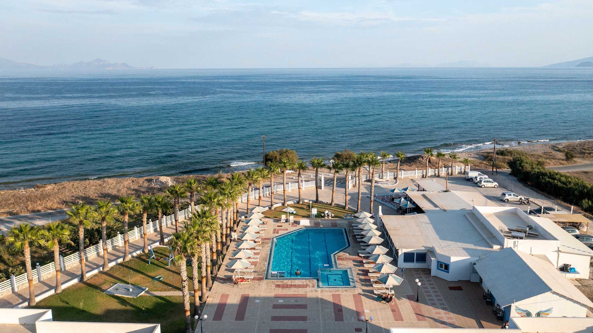 Mammis Beach Hotel 2