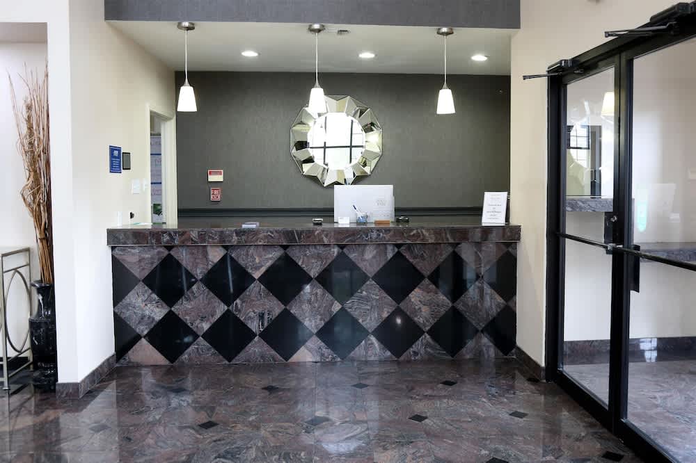 Americas Best Value Inn Monroe 2
