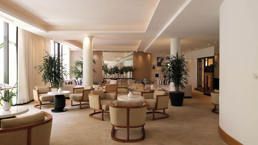 Five Seas by Inwood Hotels 2