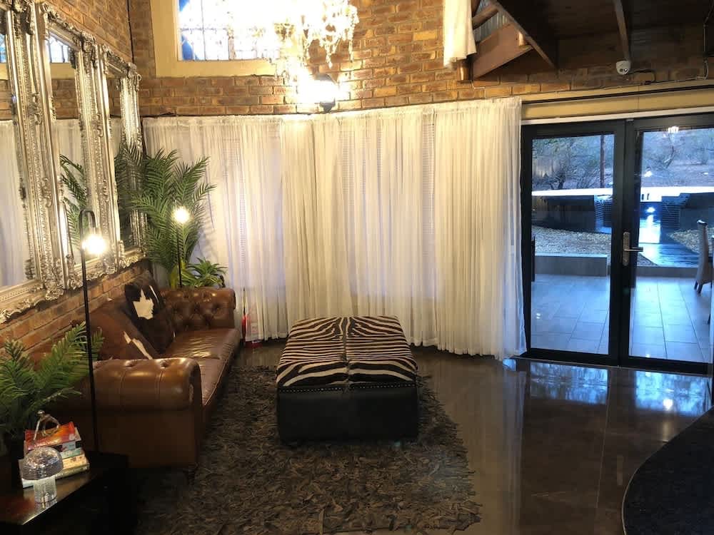 Imbube Safari Lodge 2