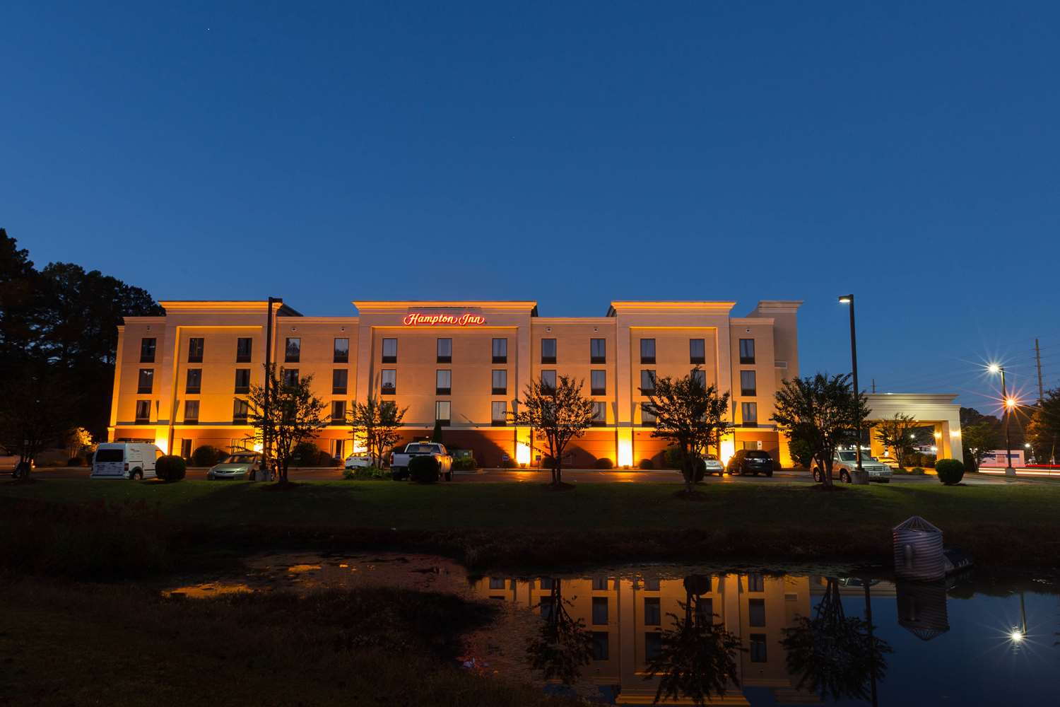 Hampton Inn Washington, NC 1