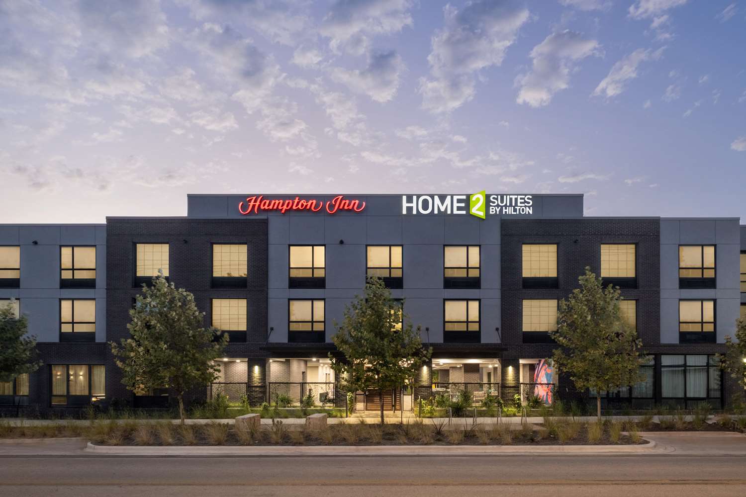 Home2 Suites By Hilton East Austin - near Downtown and UT 2