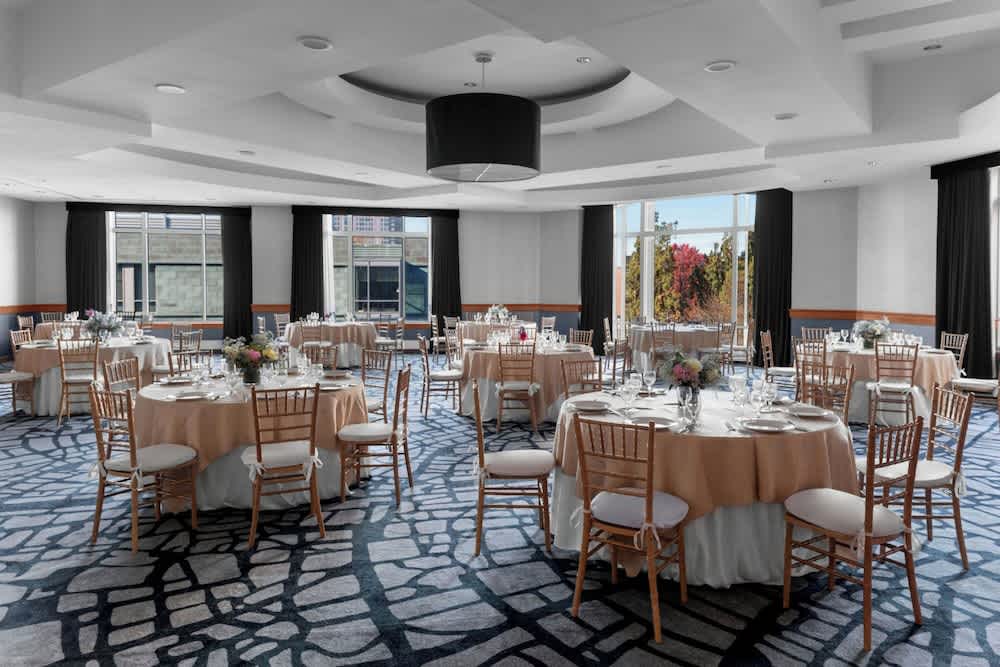 Le Meridien Boston Cambridge 2