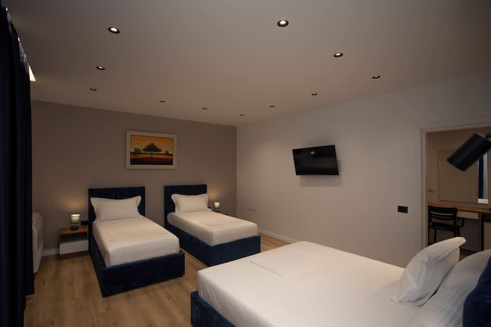 Villa Klaus Center Hotel 2