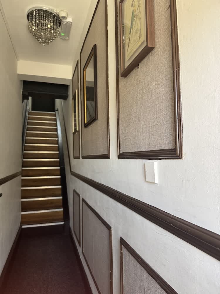 Sinclair's Rooms 2