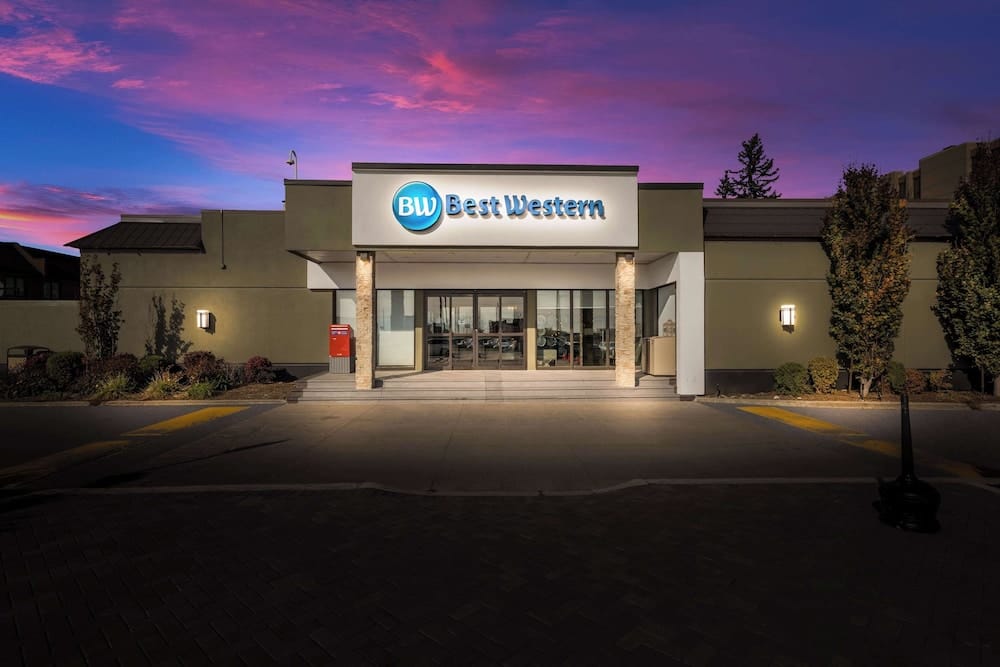 Best Western Parkway Hotel Toronto North 1
