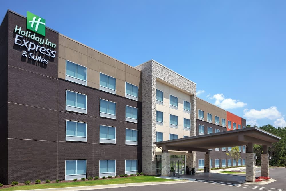 Holiday Inn Express & Suites Buford - Mall of Georgia by IHG 1