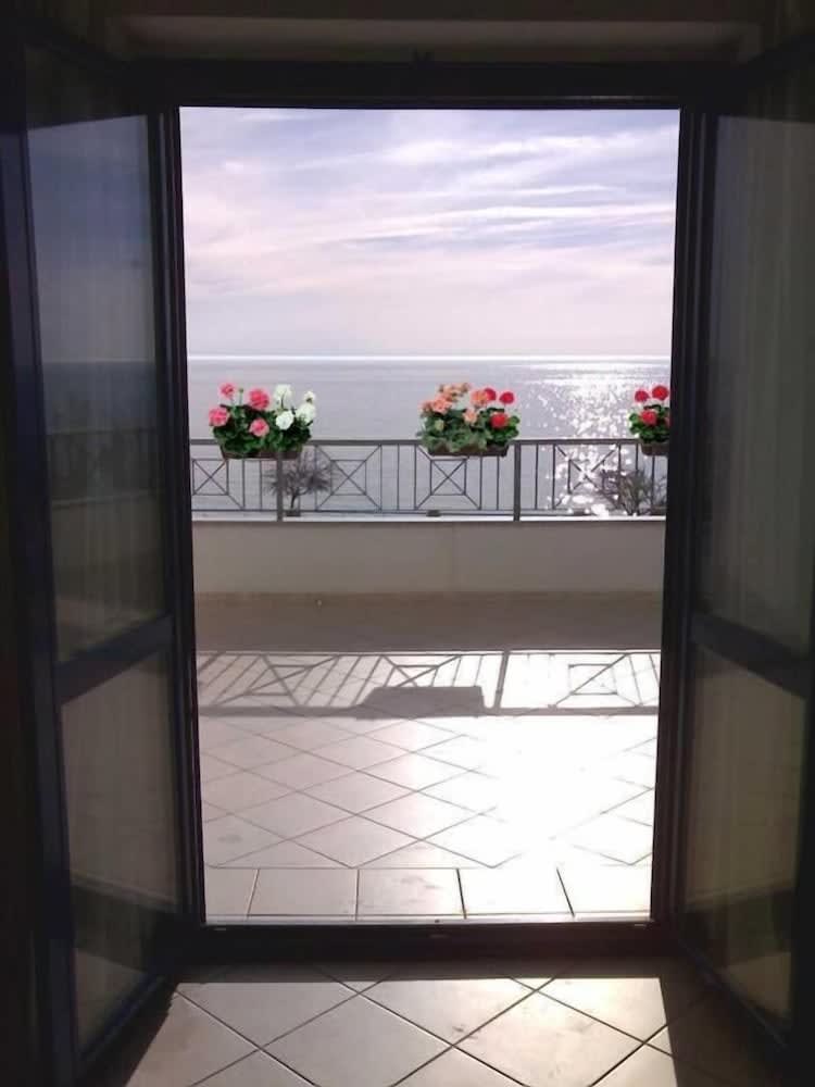 Sea Garden Hotel 2