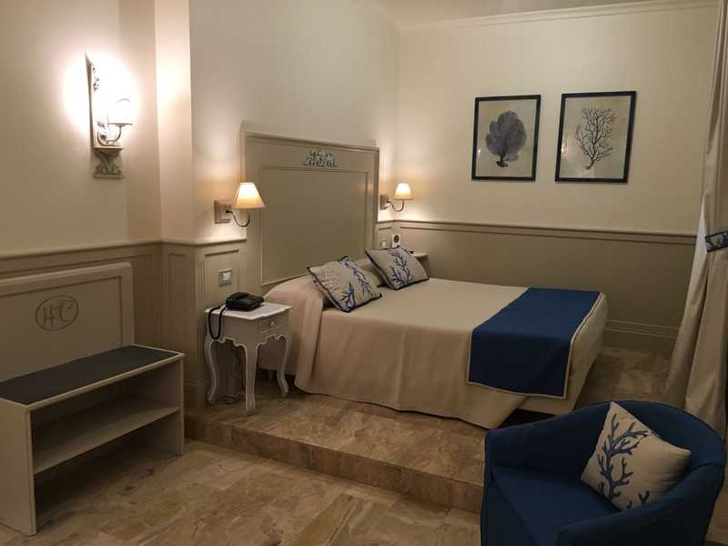 Hotel La Colonnina 2